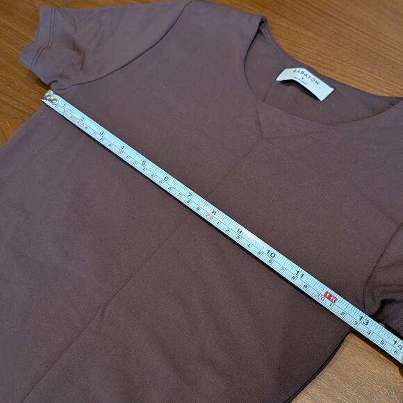 Aritzia Babaton Brown Contour Crewneck Short Sleeve Bodysuit, size S - Picture 5 of 8